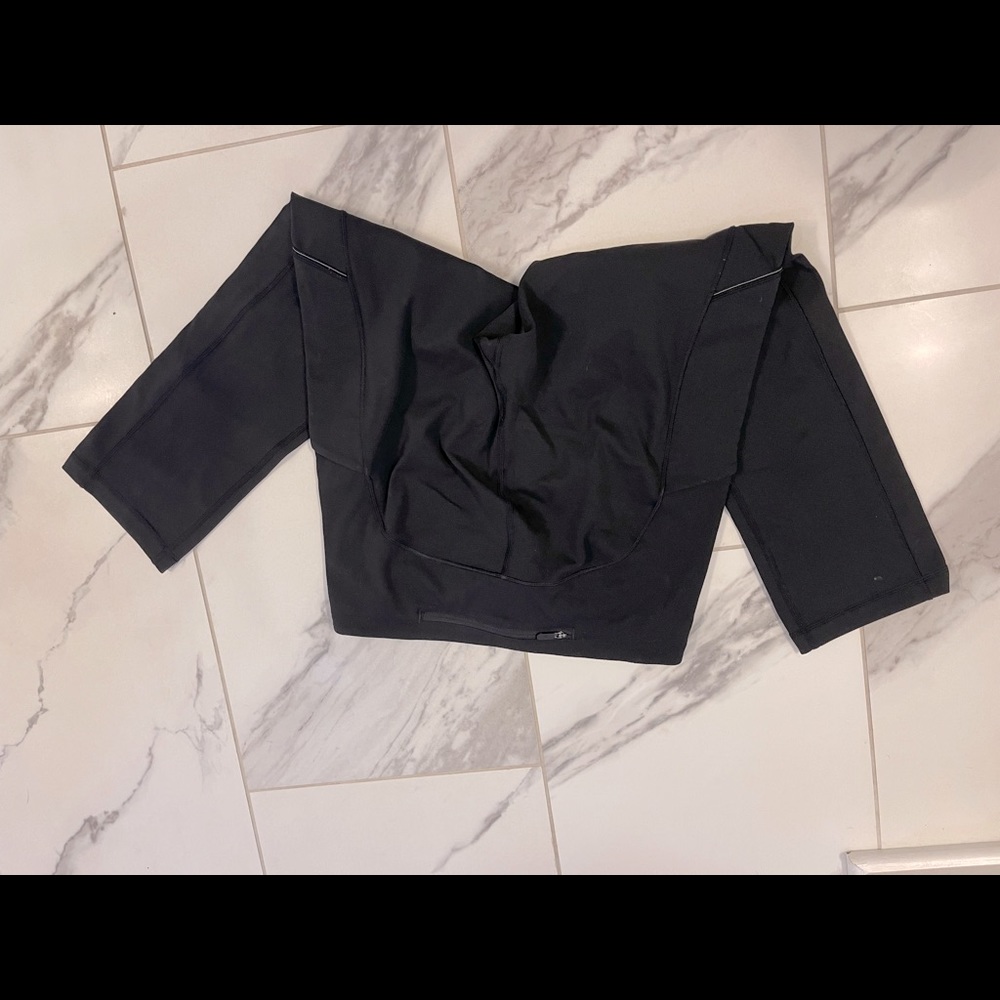 Lululemon High Rise Capri Leggings with Pocket